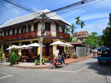 Private Luang Prabang City Walking Tour